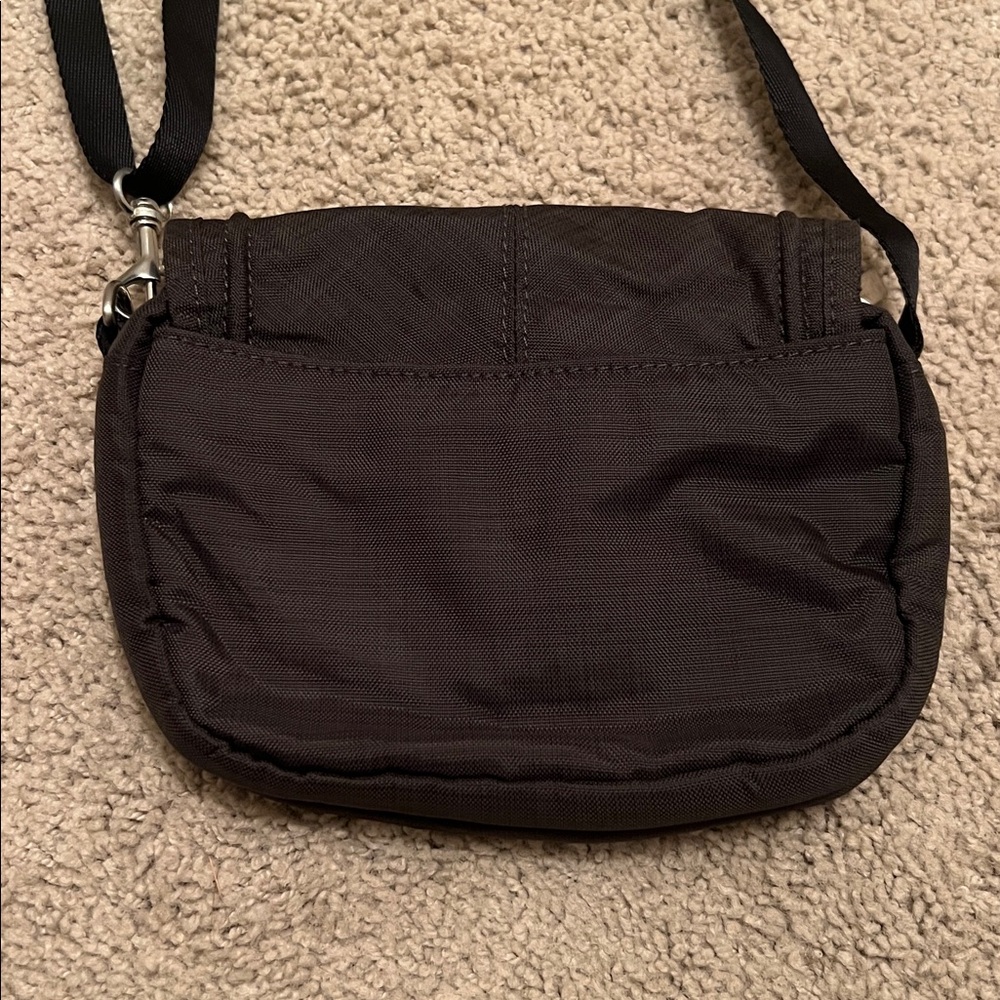 Eagle Creek Crossbody adjustable strap - Picture 3 of 8